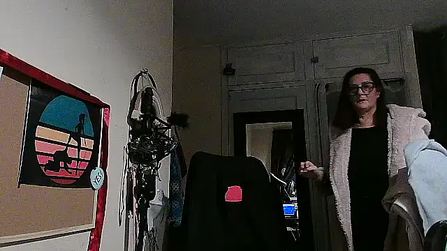 Mistress-Ivy51 online show from 11/13/25, 06:45