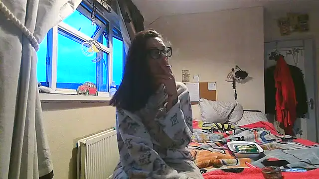 Mistress-Ivy51 online show from 04/28/26, 04:50