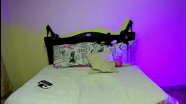  viollette  online show from 09/15/25, 12:32