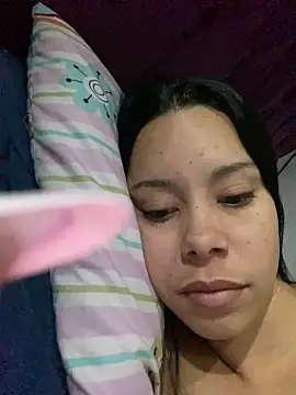 lesly cutee online show from 06/06/26, 04:28