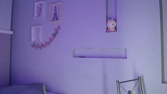 pocahontamoon online show from 10/18/25, 04:19