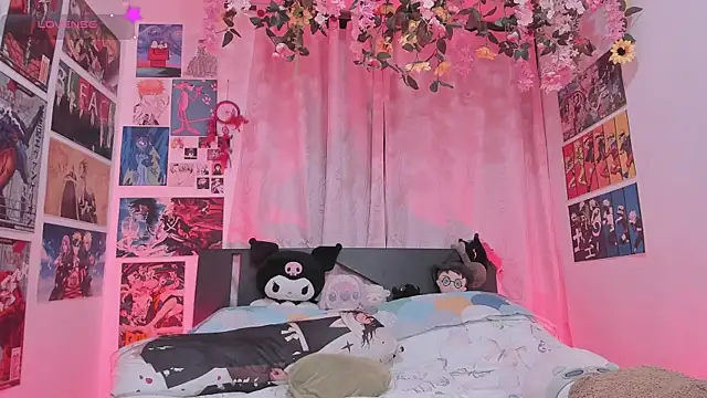 FluffyMelons online show from 04/17/26, 11:08