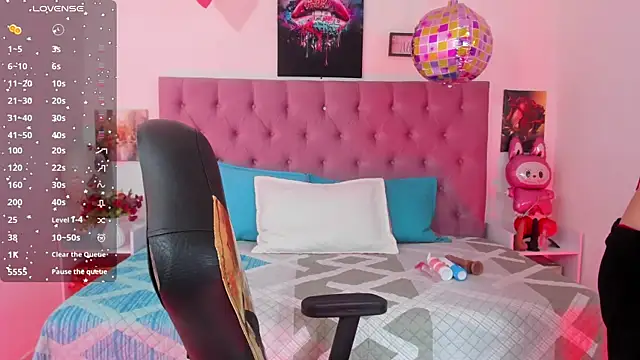 Snapshot of Aily_star chatting on 07/18/26, 04:27 Aily star online show from 07/18/26, 04:27