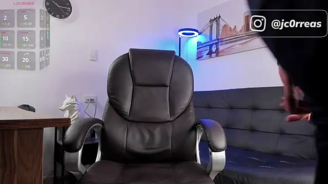  Juanes online show from 12/16/25, 09:53