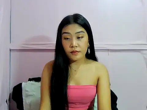 YourWildestDoll online show from 04/03/26, 04:49