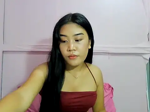YourWildestDoll online show from 05/10/26, 07:08