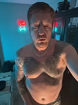 Snapshot of CloudyKingG chatting on 03/03/26, 05:19 CloudyKingG online show from 03/03/26, 05:19