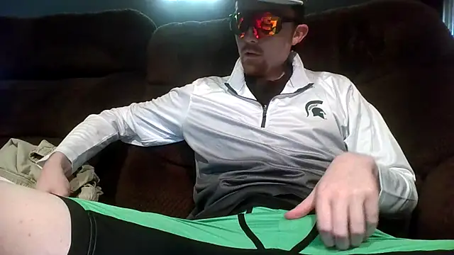 GayMITwink online show from 04/15/26, 07:10