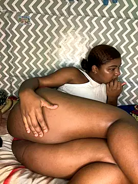 chocolatito-ho online show from 11/04/25, 02:49