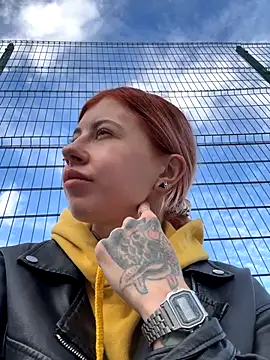 Snapshot of Nancyhot777 chatting on 09/27/25, 02:33 Nancyhot777 online show from 09/27/25, 02:33