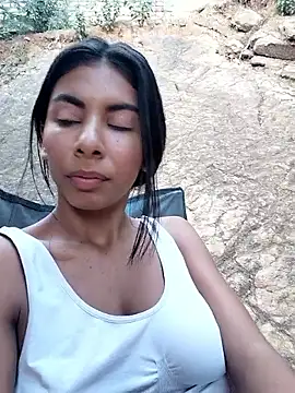 chaparritahot99 online show from 11/07/25, 11:32