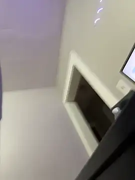 Tu GataLinda online show from 12/02/25, 02:56