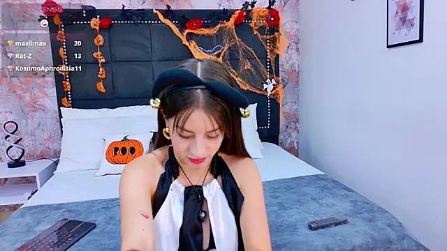 AmbherBlake online show from 11/01/25, 03:19