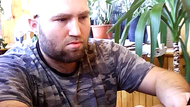 Snapshot of fbsinfo chatting on 09/27/25, 11:48 fbsinfo online show from 09/27/25, 11:48