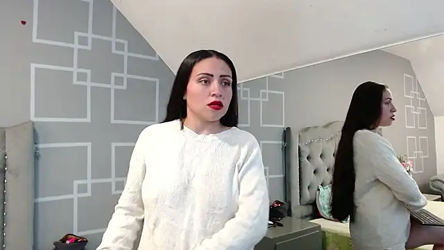 AliceBlackx online show from 10/28/25, 11:25