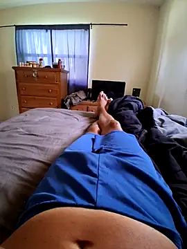 Snapshot of pullitoff chatting on 09/16/25, 03:13 pullitoff online show from 09/16/25, 03:13