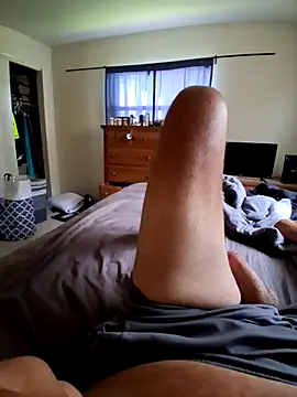 Snapshot of pullitoff chatting on 11/09/25, 04:27 pullitoff online show from 11/09/25, 04:27