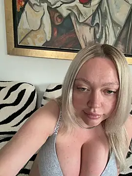 misstitmouseofficial online show from 03/04/26, 12:11