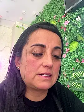 hotadhara01 online show from 01/17/26, 05:27