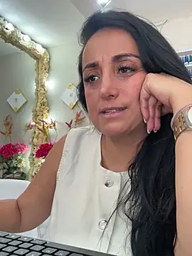 hotadhara01 online show from 03/04/26, 04:46