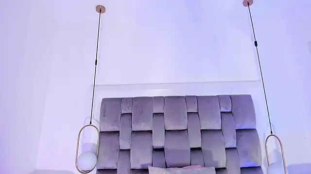 OnlyGia online show from 02/05/26, 03:33