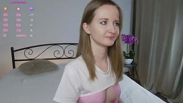 AlexsisFaee online show from 07/09/26, 08:13