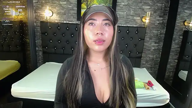  ManuVeelez online show from 01/15/26, 03:44