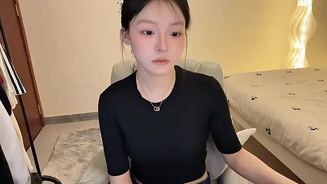 Robin-o3 online show from 03/31/26, 04:40