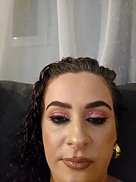 ShineBright88 online show from 11/19/25, 08:31