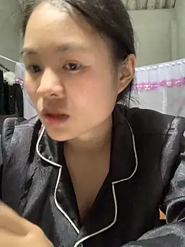 NhuFox online show from 09/13/25, 01:33