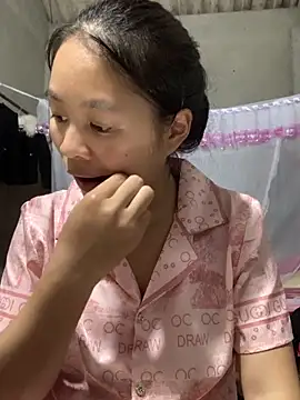 NhuFox online show from 09/17/25, 01:13