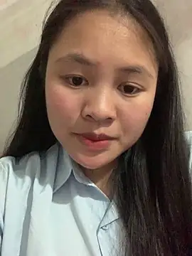 NhuFox online show from 12/19/25, 01:07