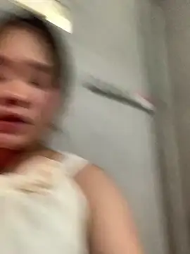 NhuFox online show from 02/11/26, 01:43