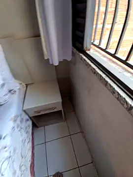 Snapshot of Marcosfab chatting on 11/15/25, 06:15 Marcosfab online show from 11/15/25, 06:15