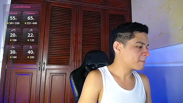 Snapshot of edy_play chatting on 09/21/25, 03:19 edy play online show from 09/21/25, 03:19