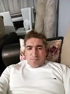 Snapshot of mert0359 chatting on 11/05/25, 05:13 mert0359 online show from 11/05/25, 05:13