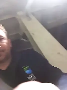 Snapshot of mert0359 chatting on 11/12/25, 07:24 mert0359 online show from 11/12/25, 07:24