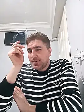 Snapshot of mert0359 chatting on 01/06/26, 10:01 mert0359 online show from 01/06/26, 10:01