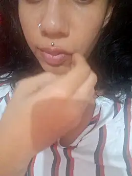 RavenShyfit online show from 11/11/25, 04:12