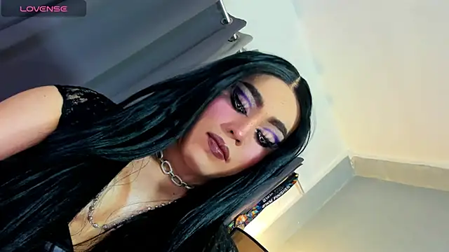 MagnaCumLoader17 online show from 10/29/25, 11:39