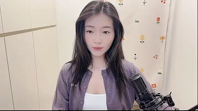 Rosalind xixi online show from 09/20/25, 09:32