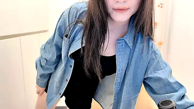 Rosalind xixi online show from 11/11/25, 10:04