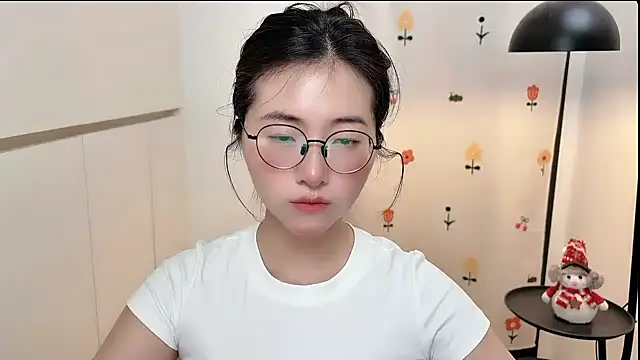 Rosalind xixi online show from 04/12/26, 01:05