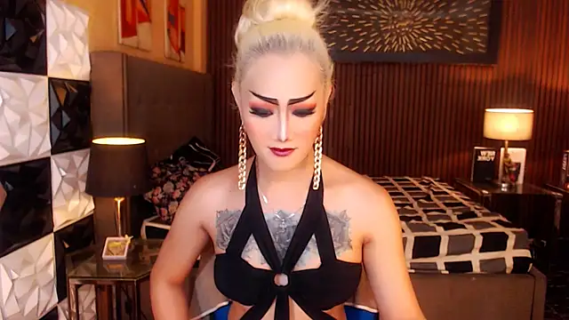 HorseCockDivine online show from 02/18/26, 05:53