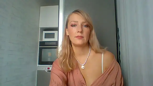 Vexxaa online show from 11/14/25, 11:09