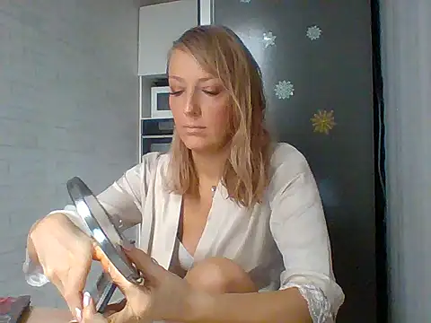 Vexxaa online show from 12/22/25, 09:28