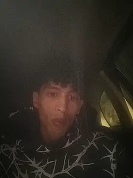 lusiboy96 online show from 04/20/26, 12:13