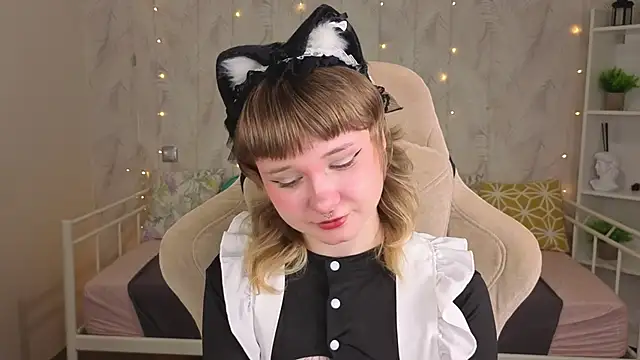 Tori Cutie online show from 06/05/26, 12:06