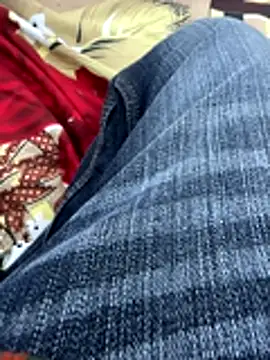 LOVEGURU1095 online show from 10/29/25, 06:48