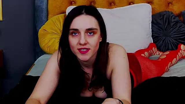 Snapshot of Jessica_White_ chatting on 04/22/26, 04:26 Jessica White online show from 04/22/26, 04:26